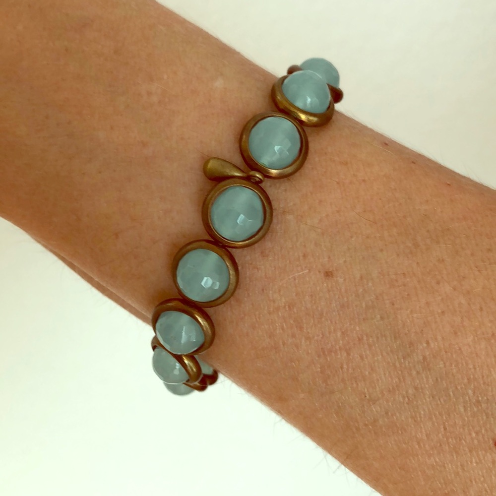 Form 31 Lt Blue Jade Bracelet